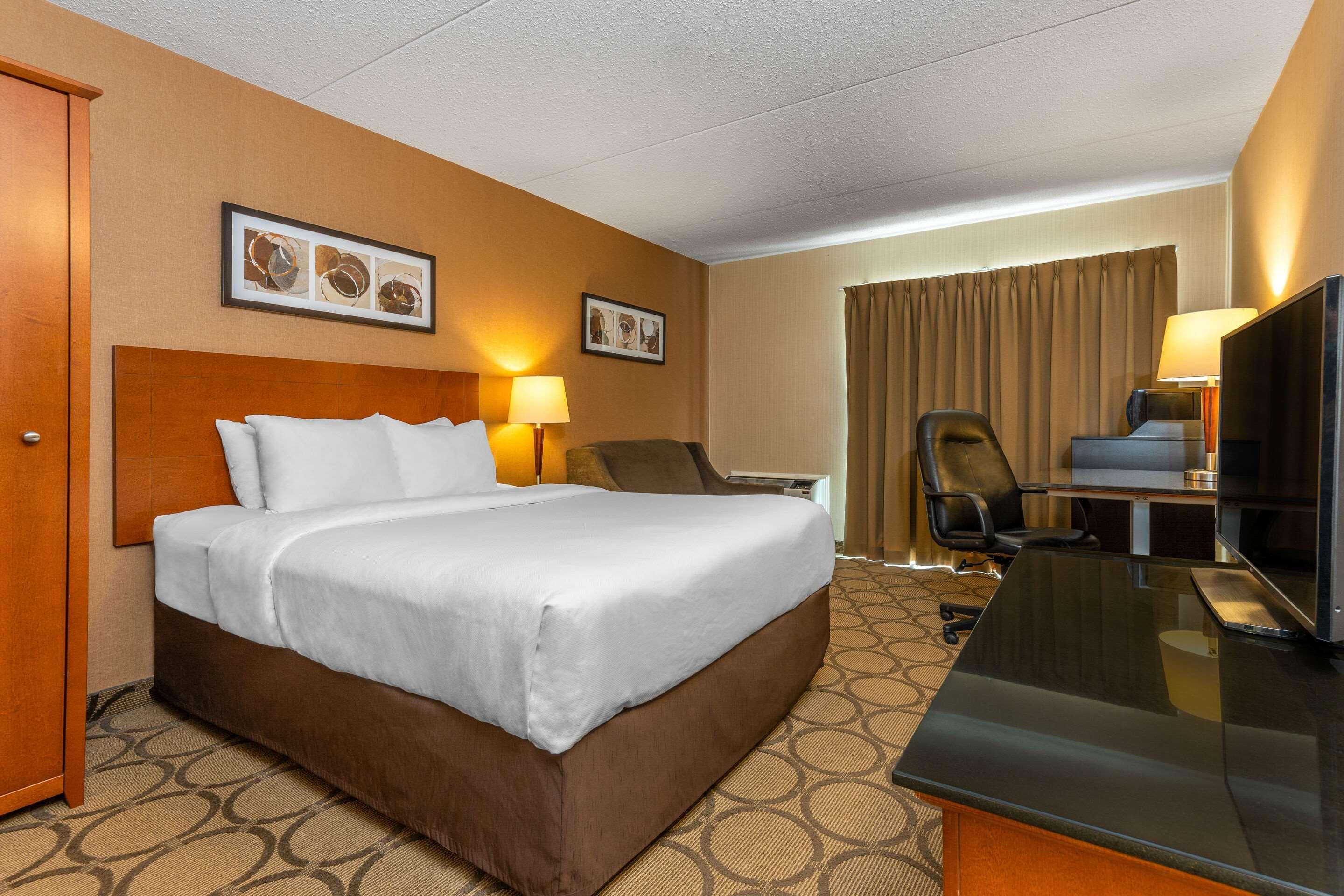 Comfort Inn Pembroke Eksteriør billede