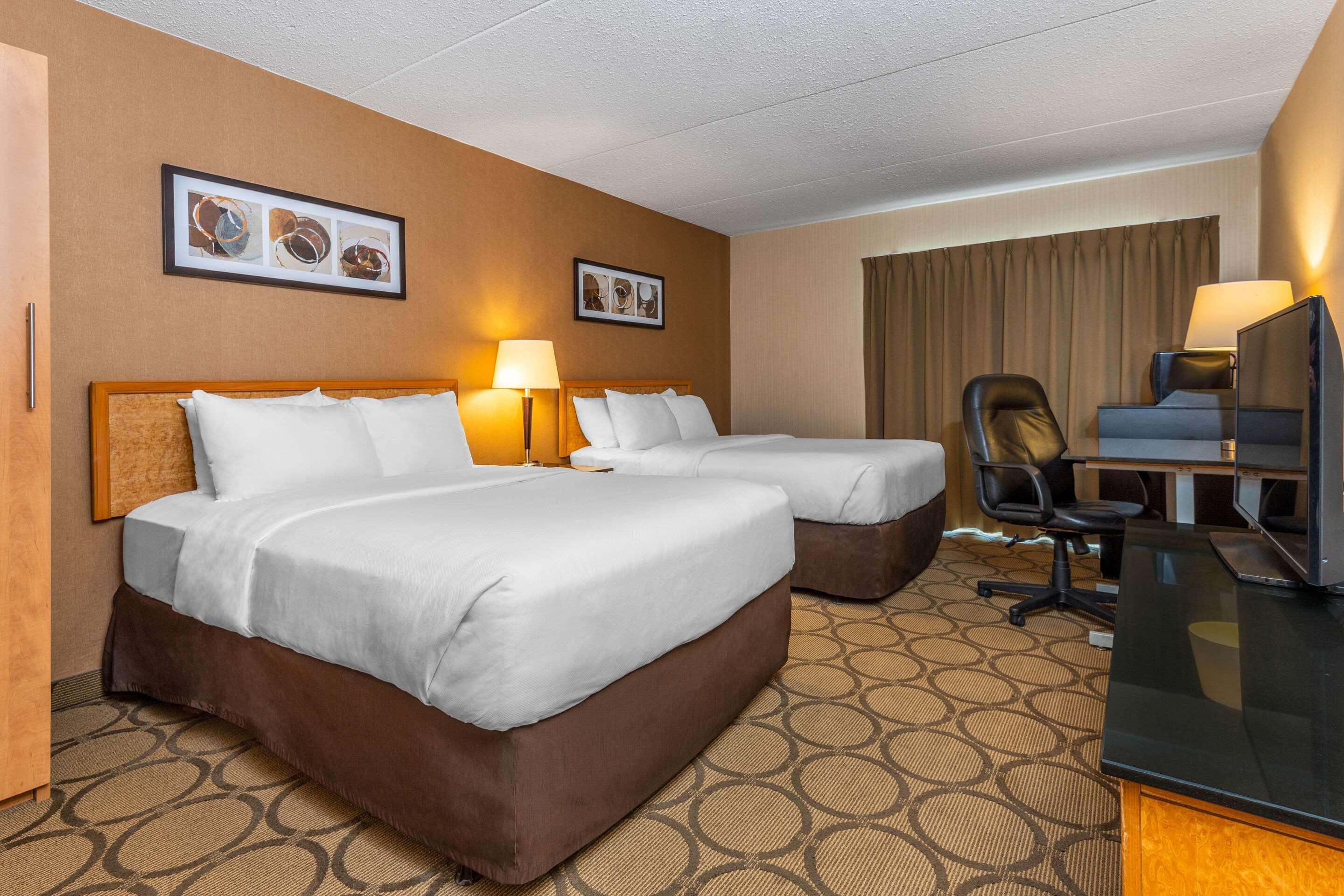 Comfort Inn Pembroke Eksteriør billede