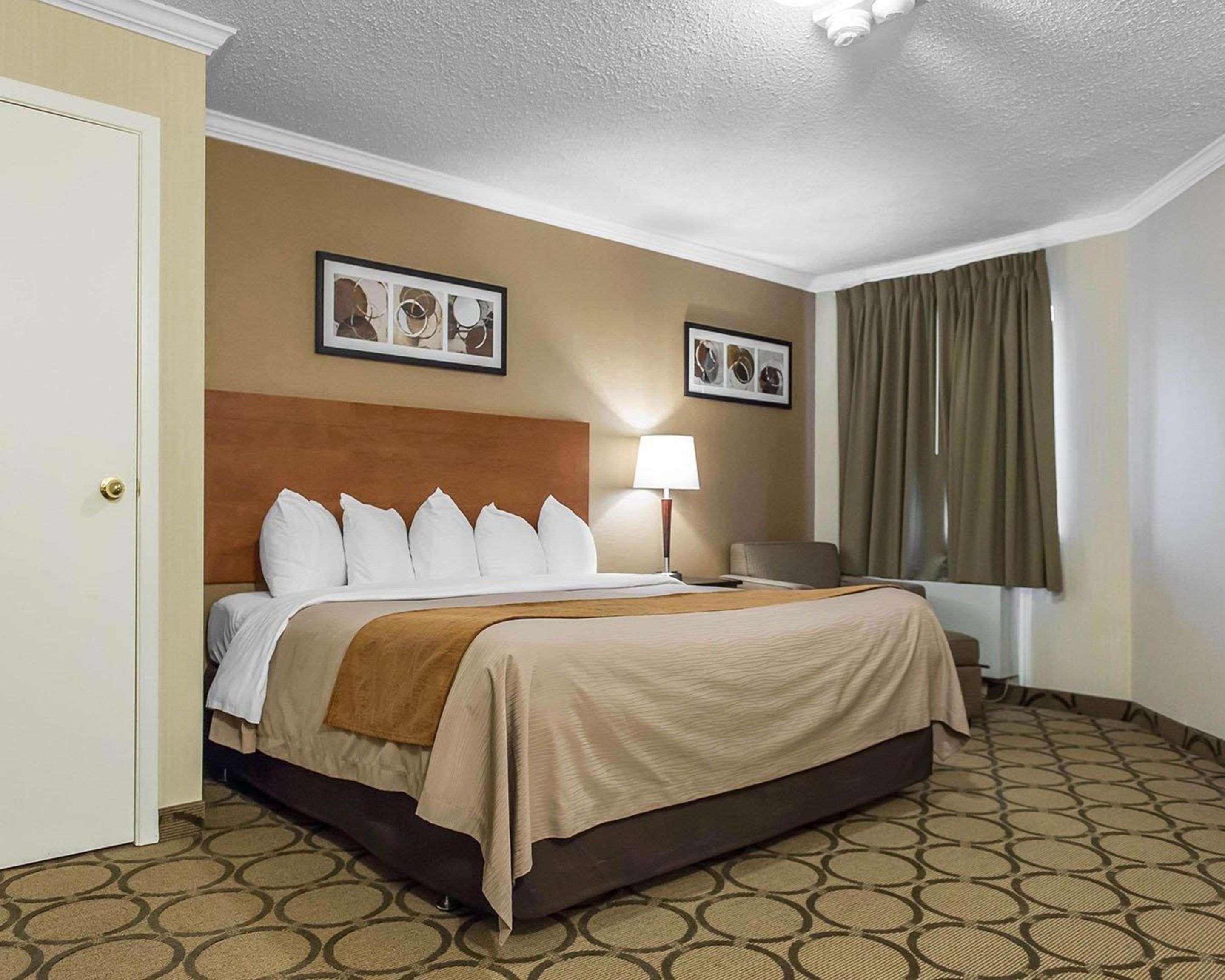 Comfort Inn Pembroke Eksteriør billede