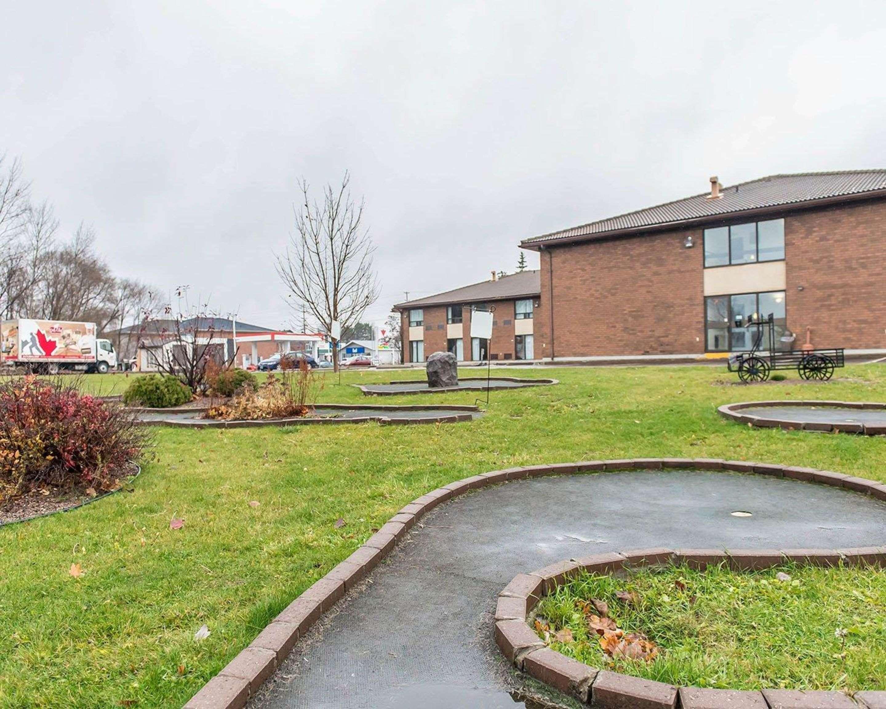 Comfort Inn Pembroke Eksteriør billede